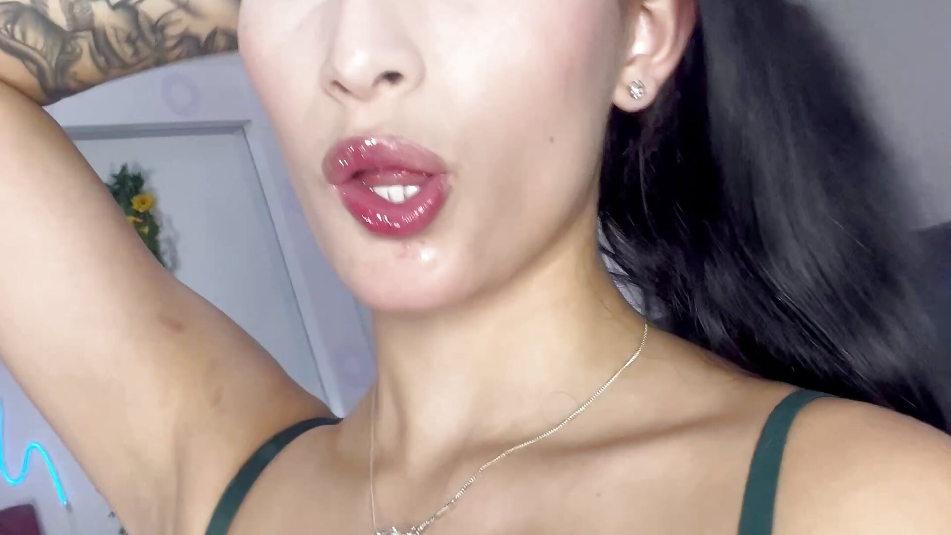 Muak - video av mia_rossee111 cam-modell