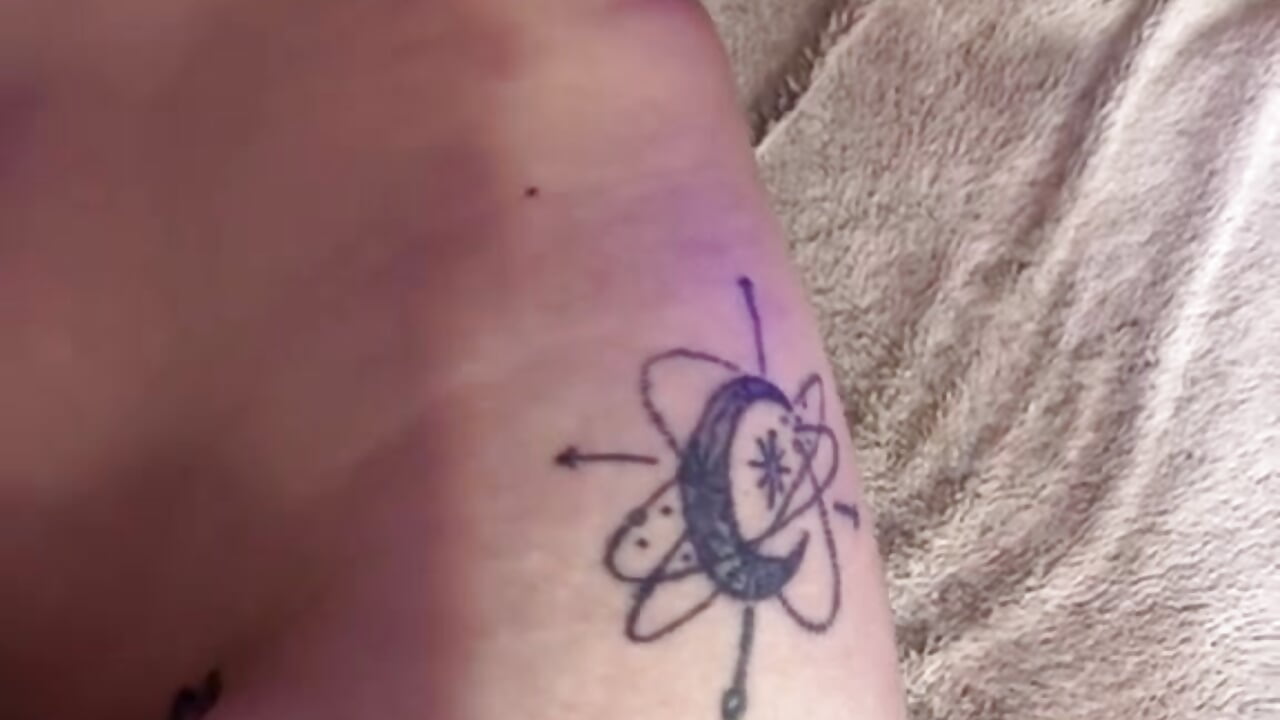 tattoos - video od modelky/modela millie_w