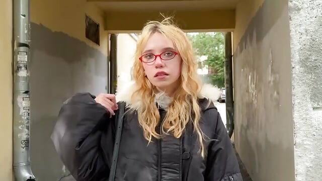 video5368392890147973657－カメラキャストのLil1y_Mooreの動画
