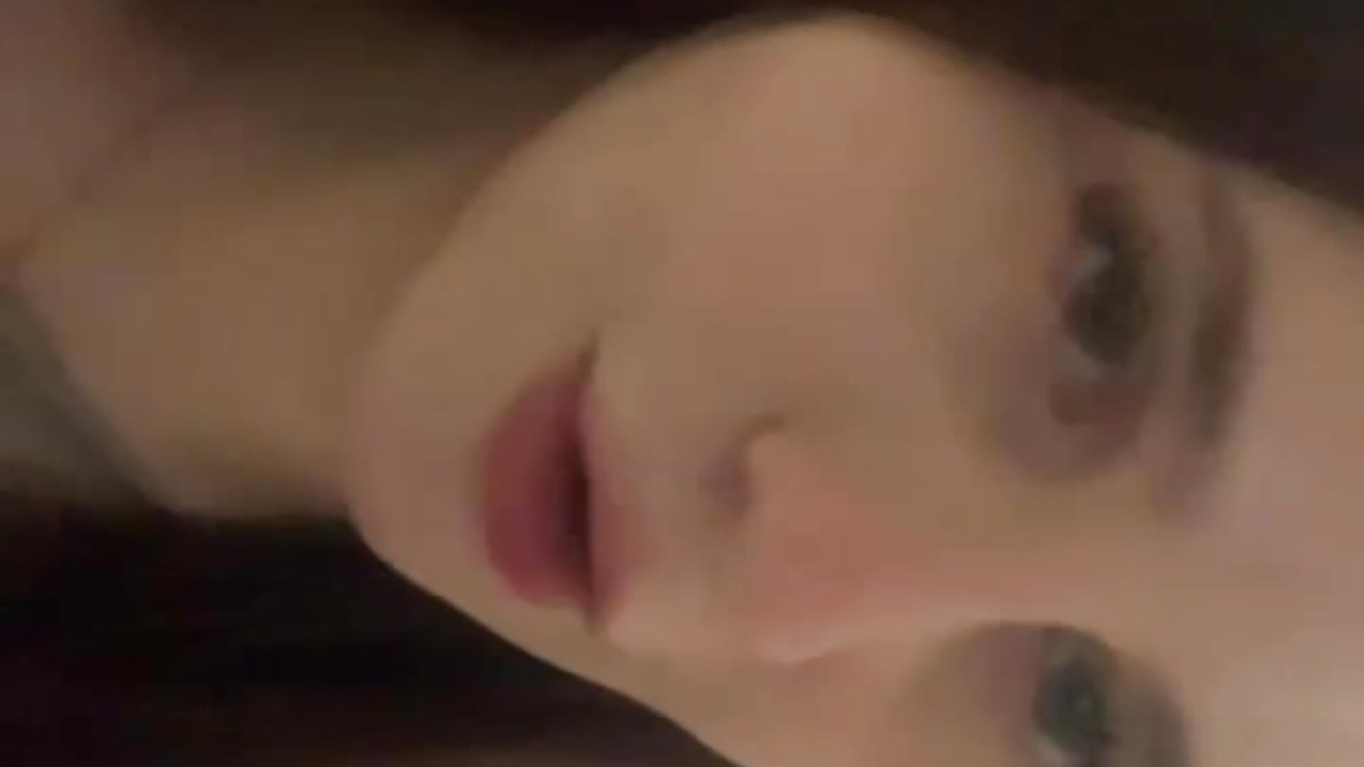Vibing)) - Vídeo de twinykimi, modelo de vídeos