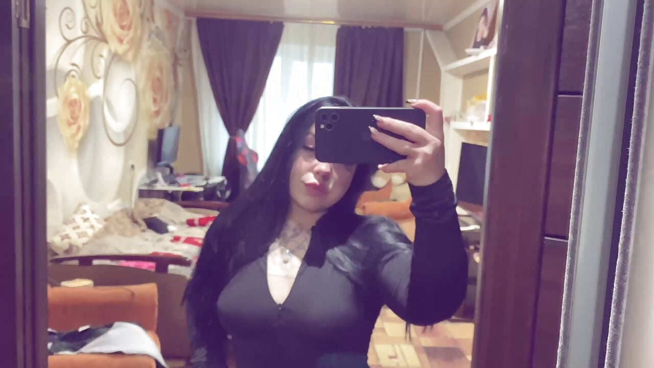 Hi – video af angels_marry