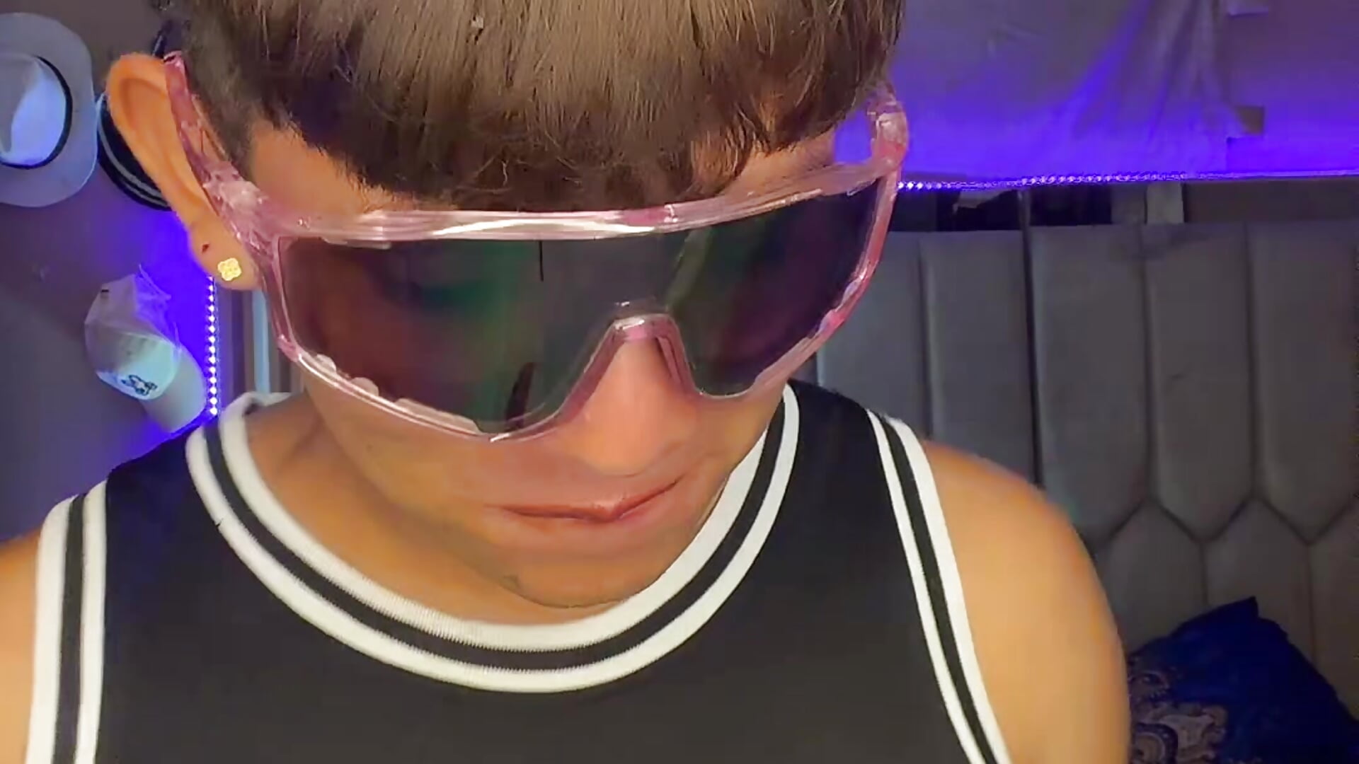 5e3d03bf4b2c412d9e0f6a0b8a46ad5c - video di alex3 modella di cam