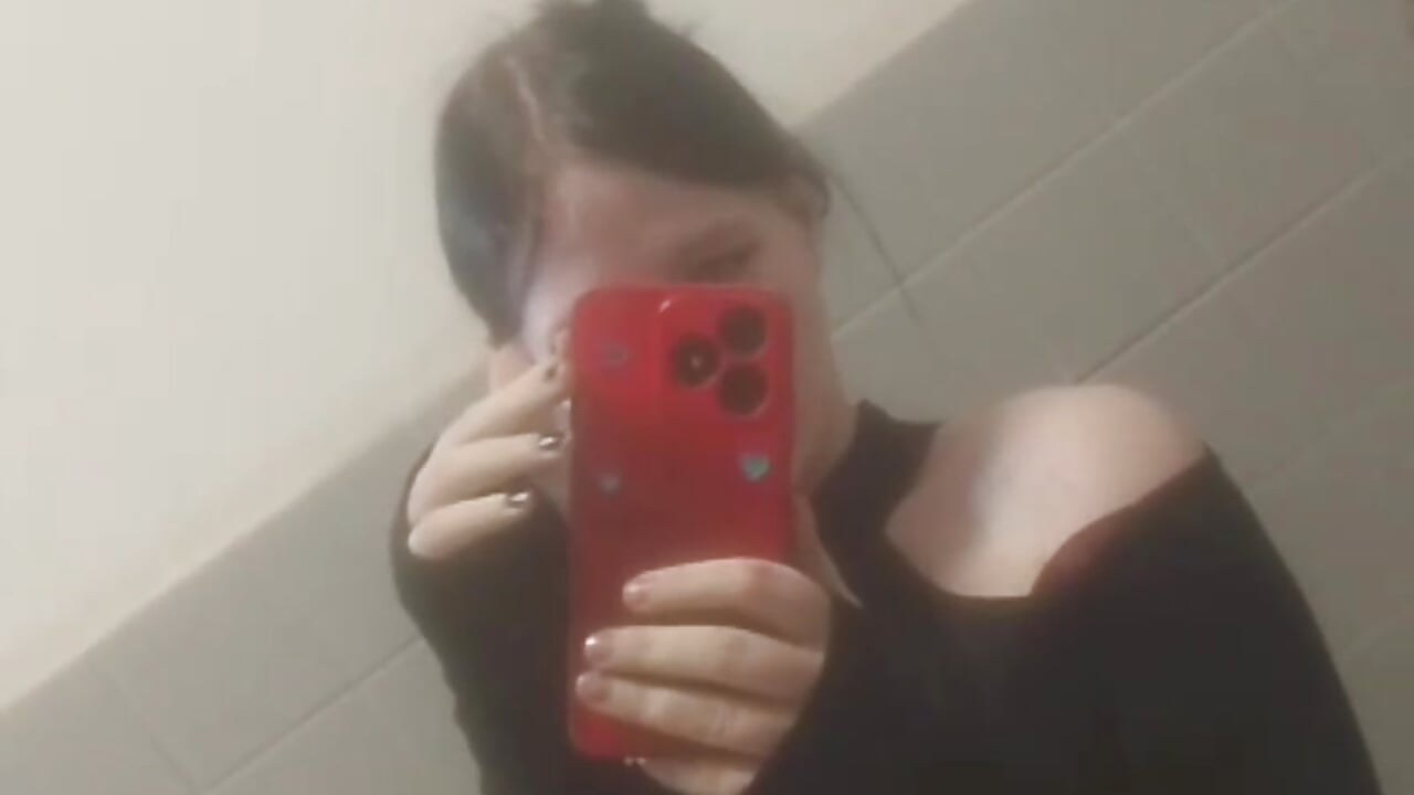 Fub - vidéo du modèle de showcams EllenMoorhead