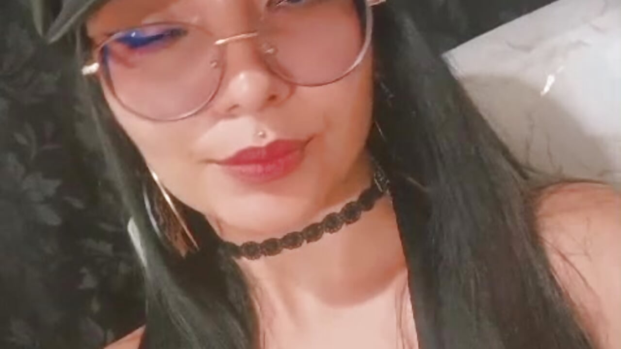 9648a052-edf5-4024-9551-e30503ccb78c - Vídeo de Violet_Vice