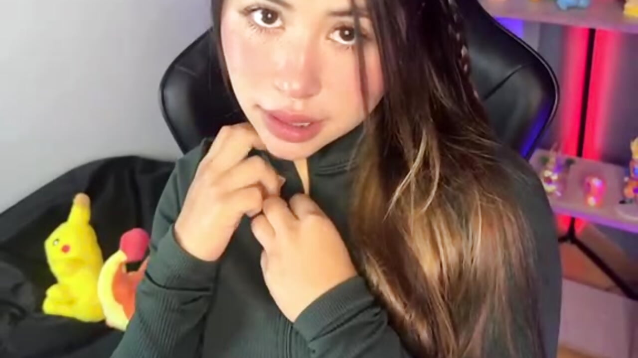 profile-intro-video-1792926991 - clip cu NishaXXX- model videochat