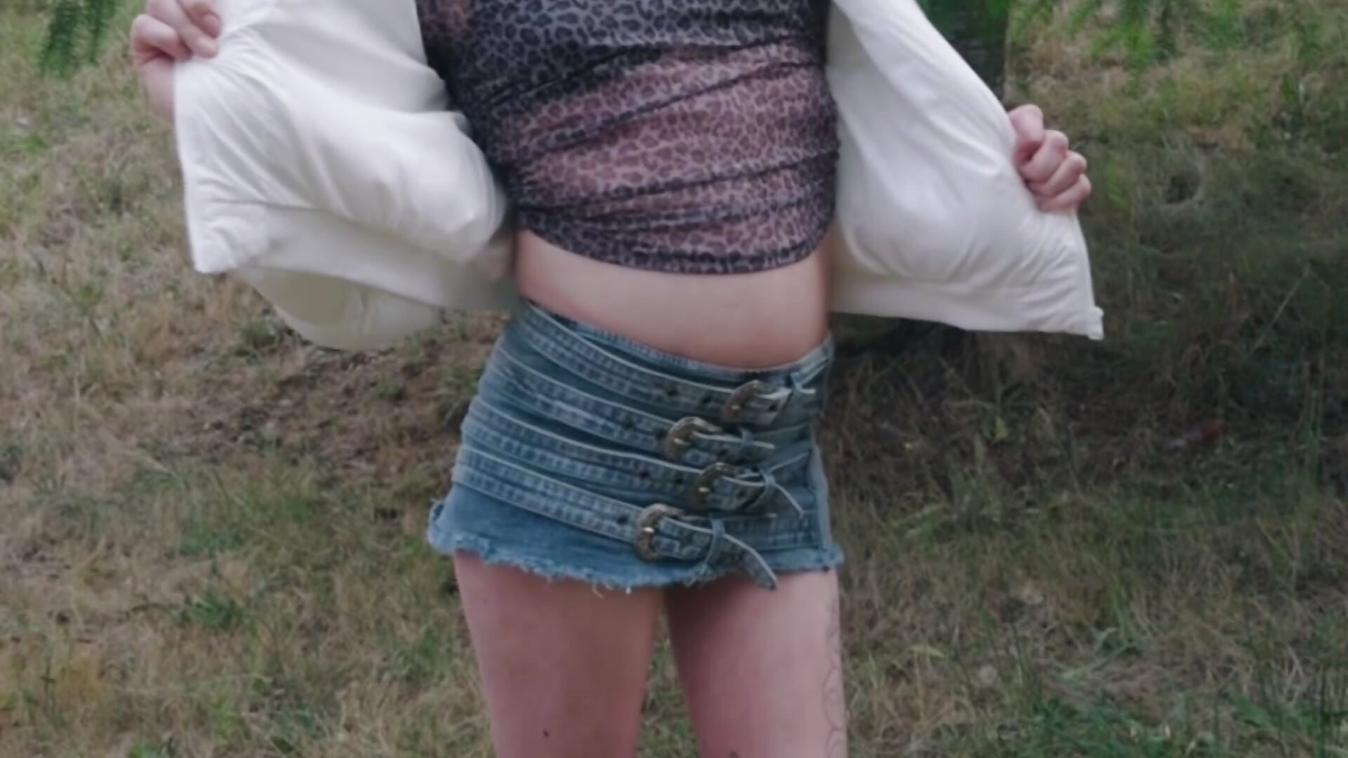It’s Giving Jennifer Check - Video von taylanacole