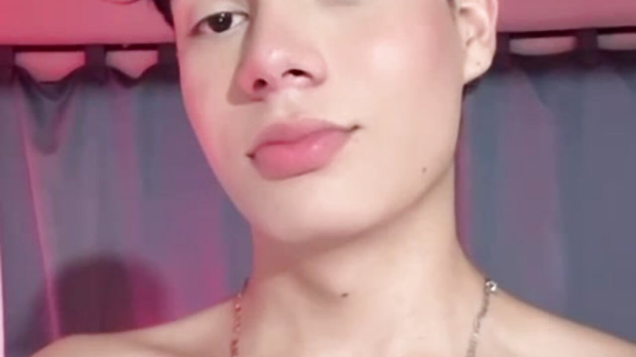 😗 – video od webkamerové modelky Karim_Clark_01