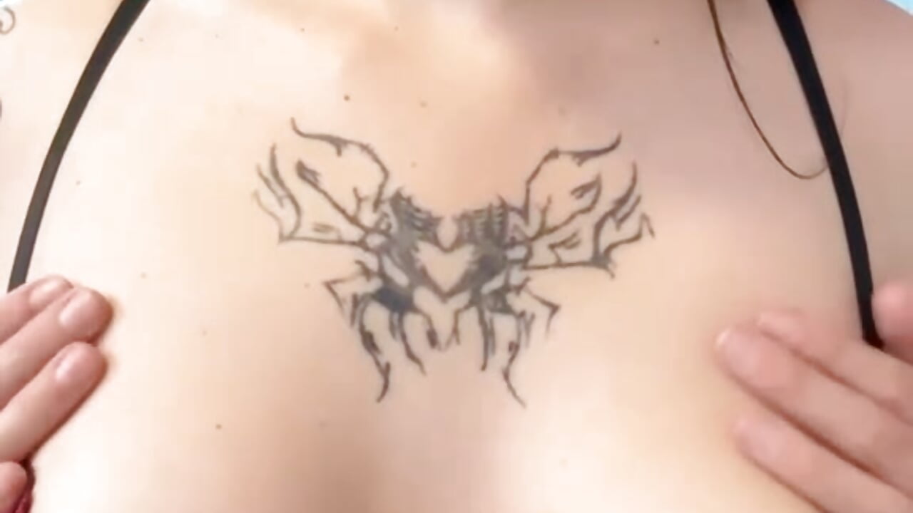 sexy 🥵 - vidéo du modèle de showcams DaphneMeek