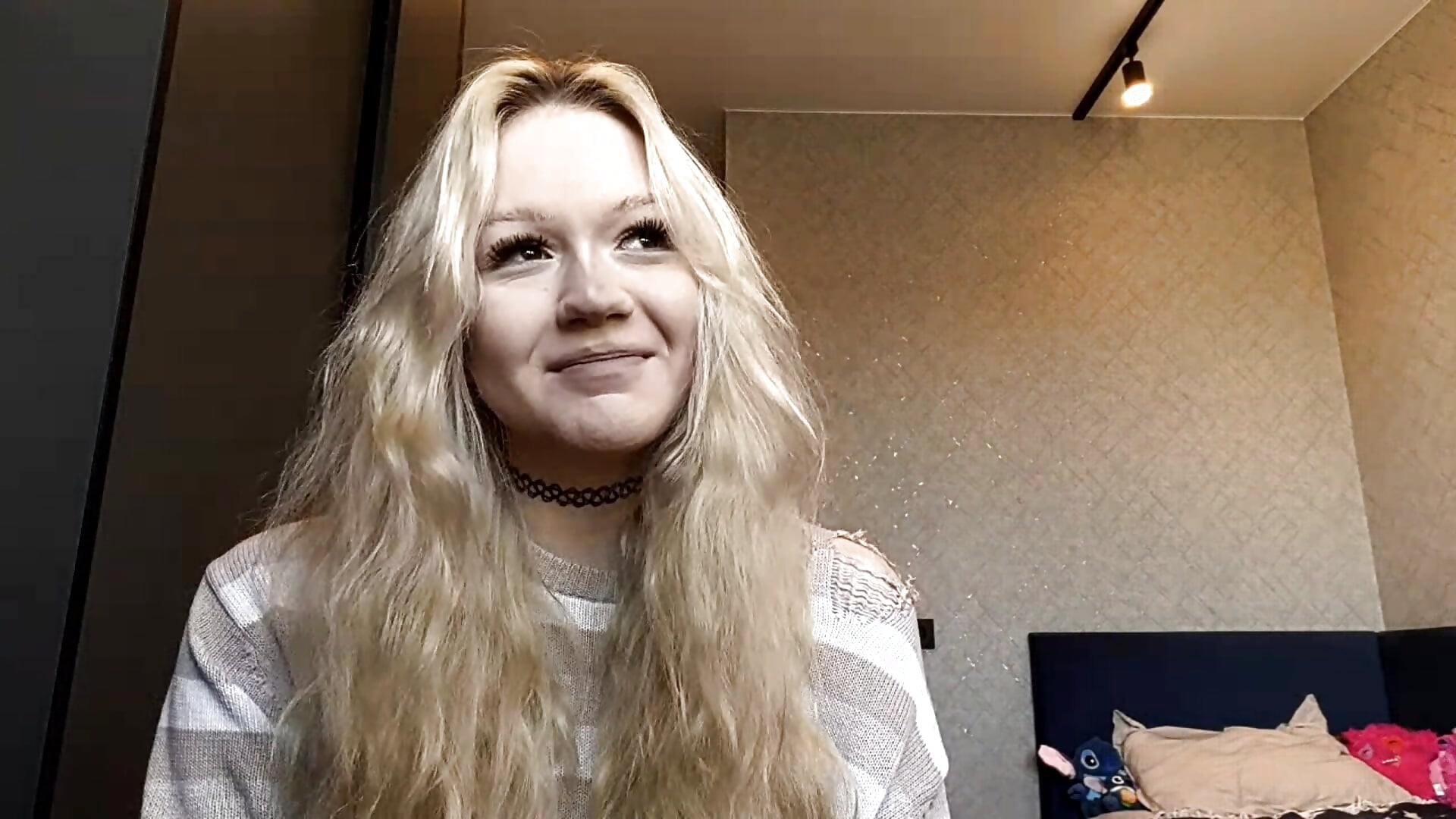 My first shy video – video od webkamerové modelky KathryneFreedland