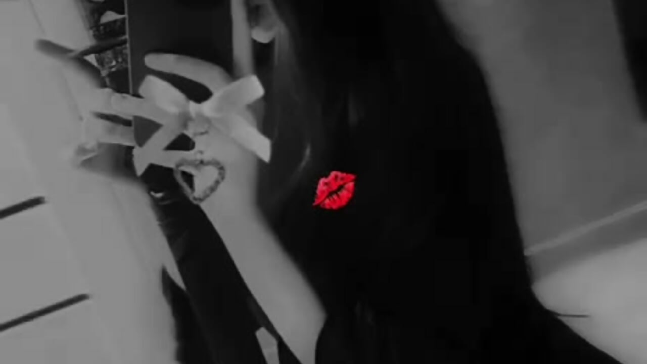 Sweet me - βίντεο μοντέλου KristyVegasi