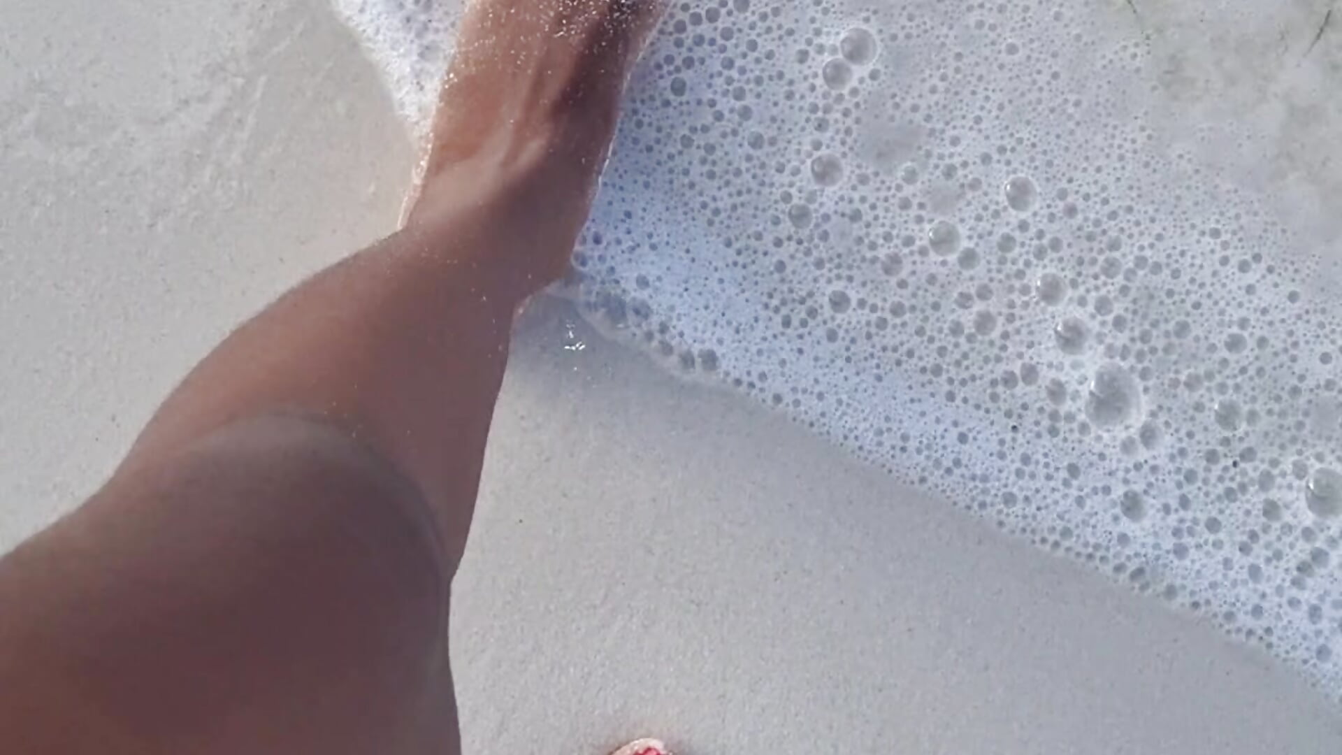 Sexy long legs - vidéo du modèle de showcams Feet-lovely