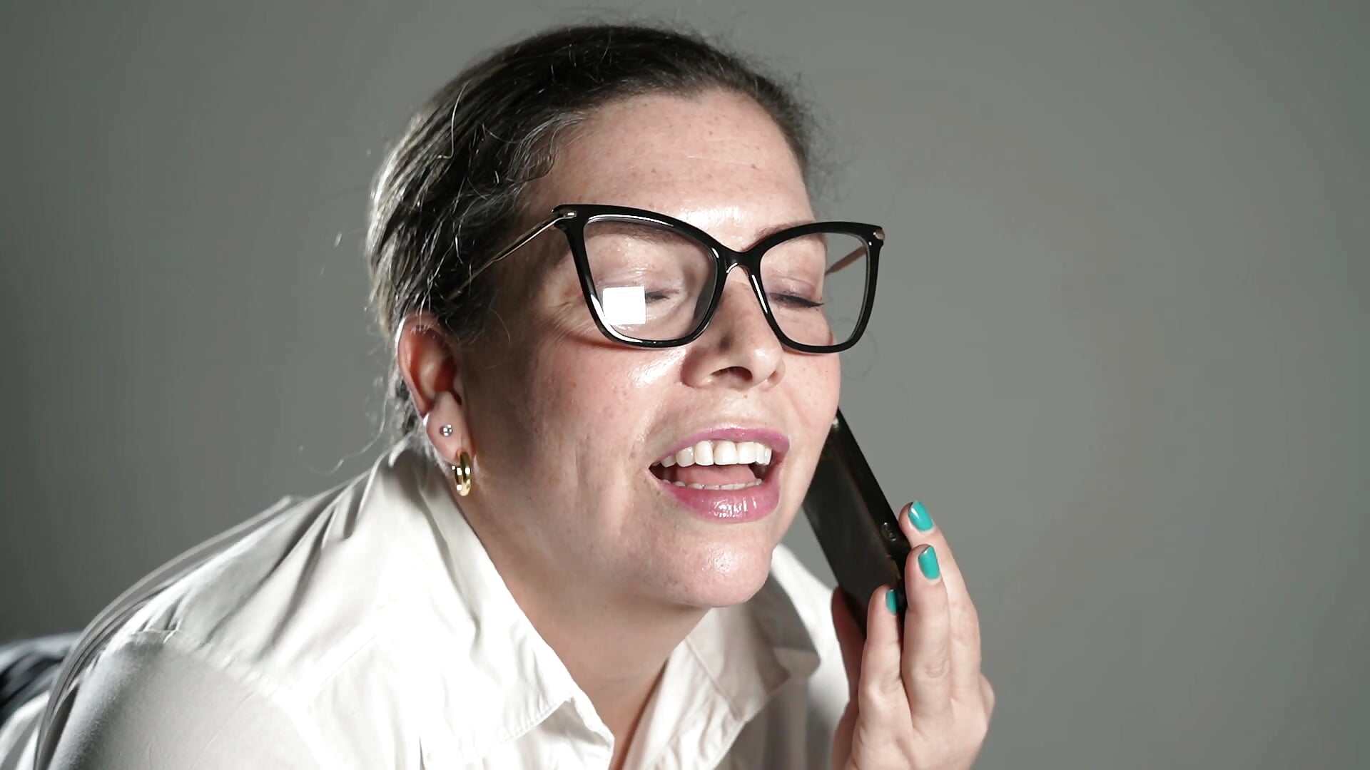 Hello boss - video oleh Dominika_Frost