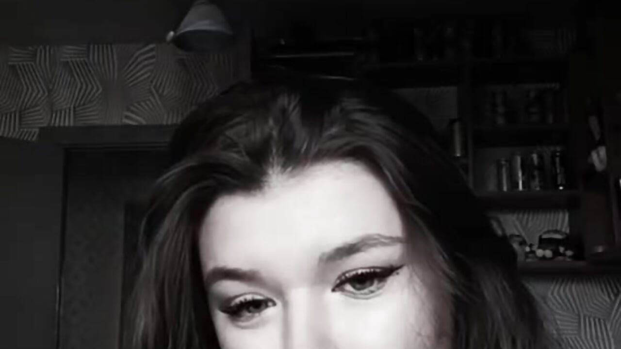 Just me :) - vidéo du modèle de showcams TavisGray