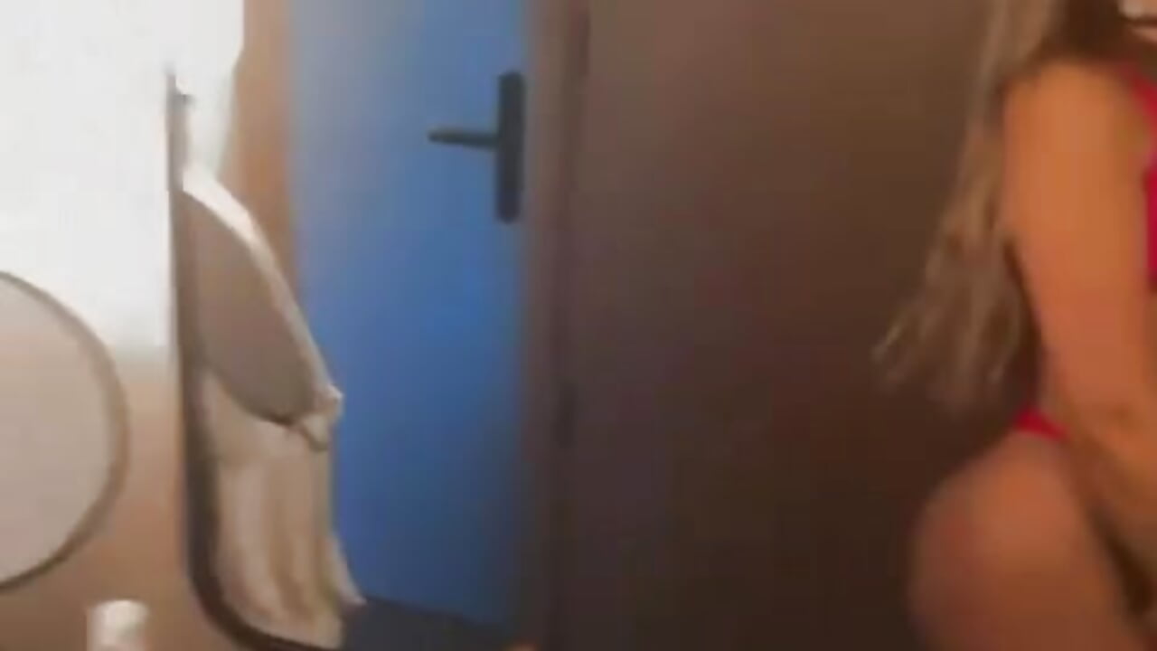 more of me xx - video av Megoliviasweet_ cam-modell
