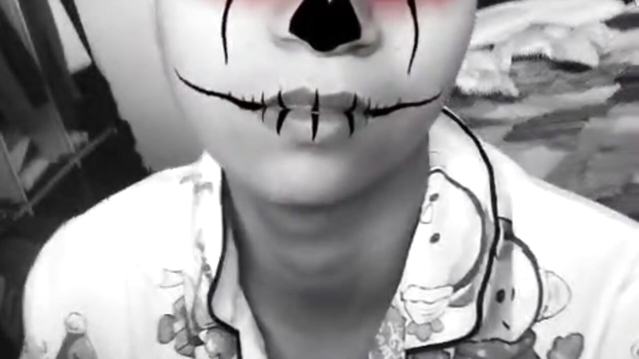 halloween – video od webkamerové modelky CharlieVexcs