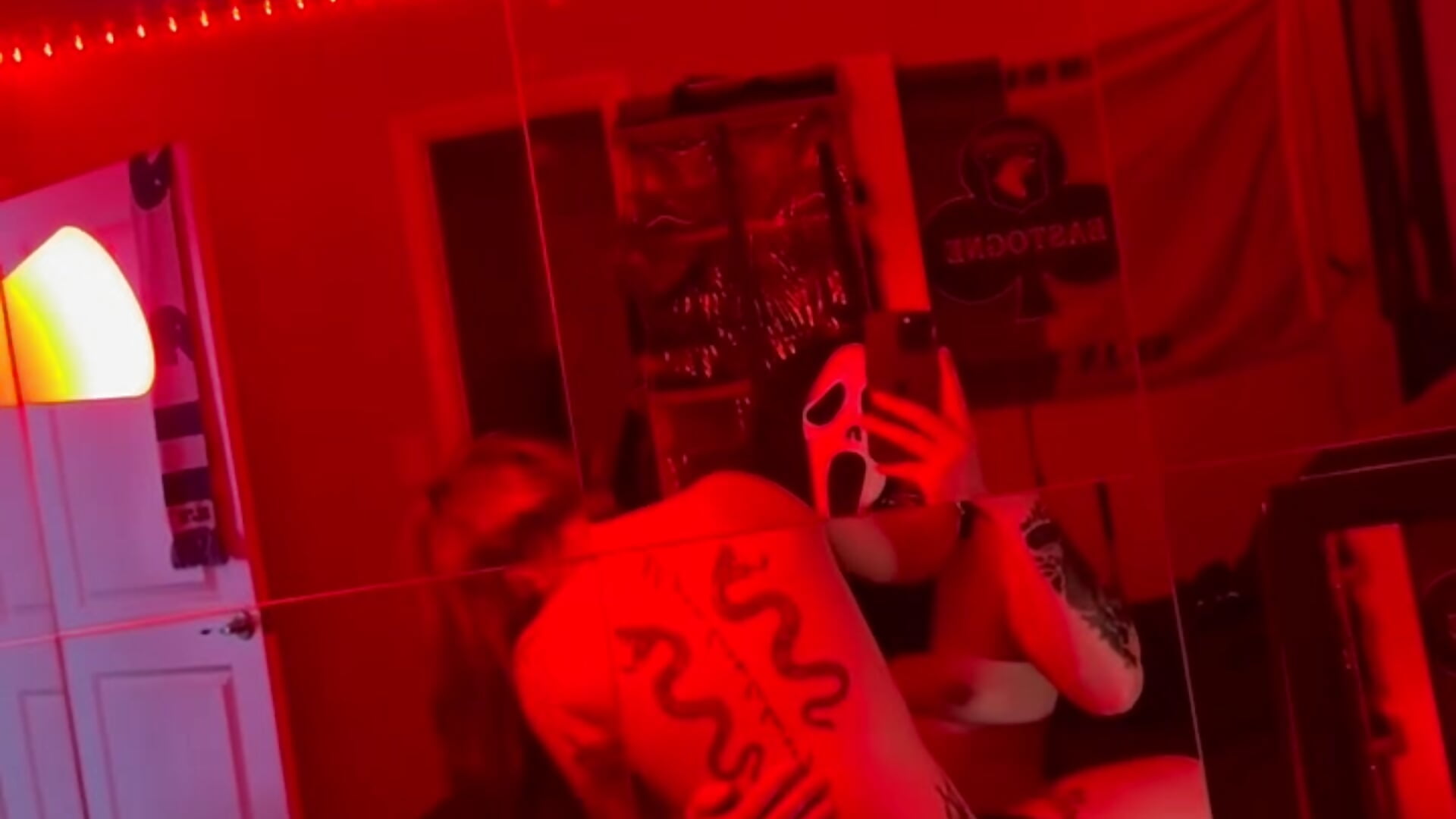 mirror riding