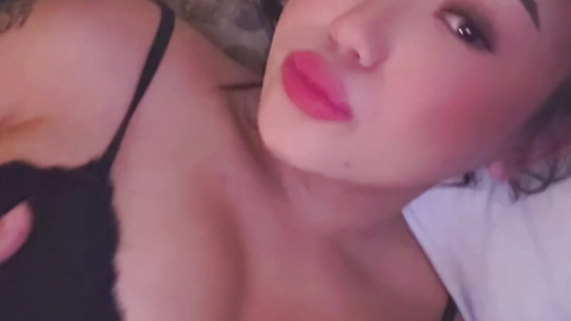 7707E15E-CDDE-4A4B-B25F-98BF5EC2C487 - ExoticAznBabe 캠 모델의 동영상