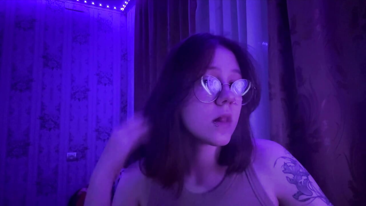<3 – video od webkamerové modelky BoomsVikki