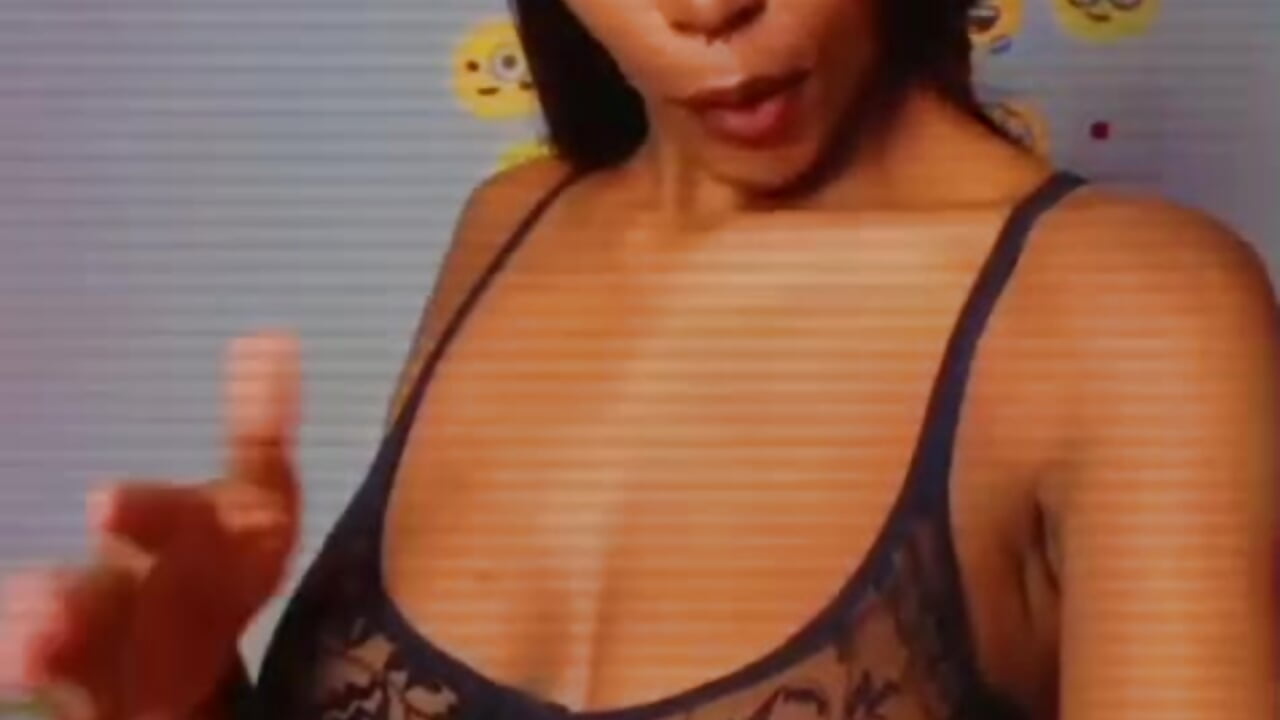😋😋 – video od webkamerové modelky sexy_slut988