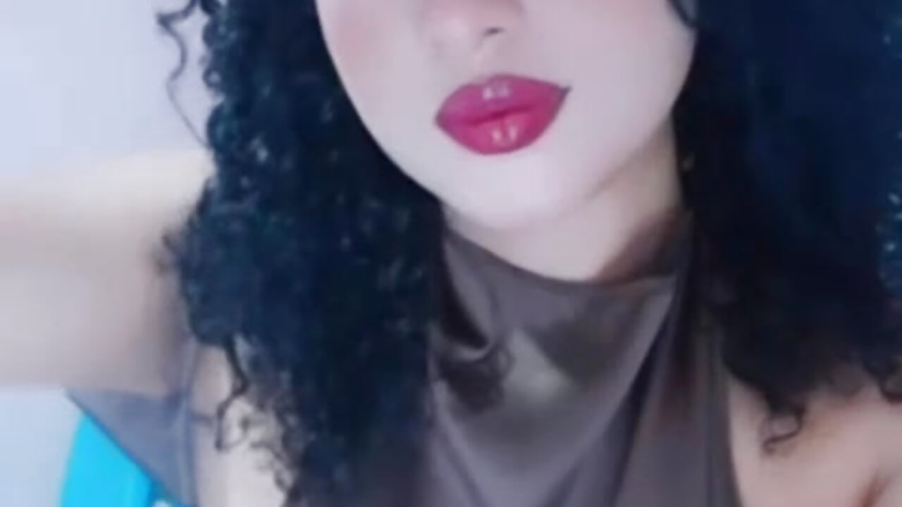 🌹😘 - video oleh Zuri_Denzel