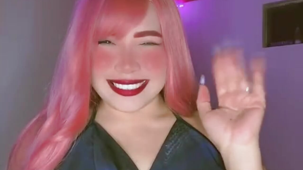 Hi ♥ is me ! - video by loulan__ cam model
