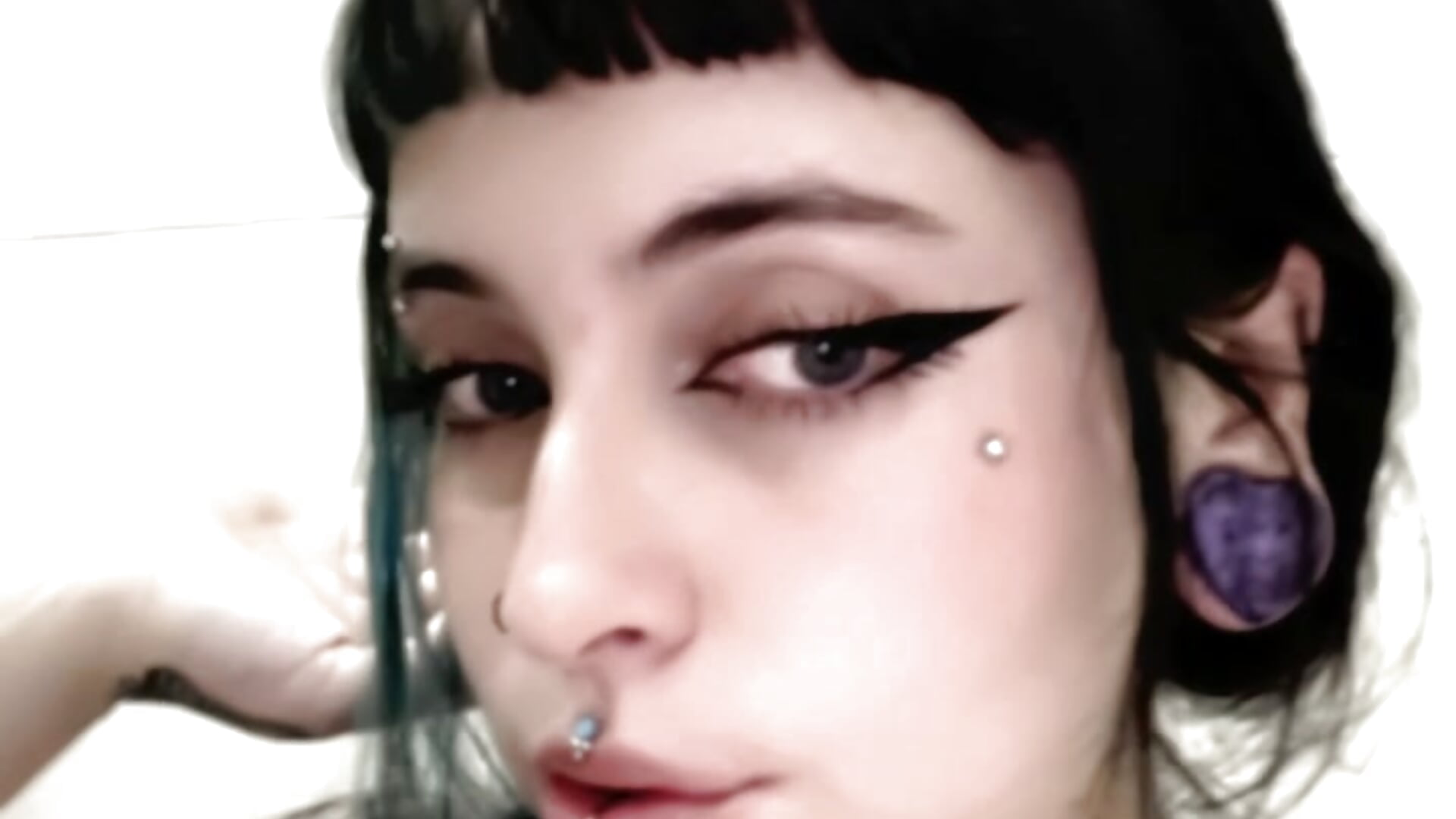 My piercings ⚜️ - Video von EmaaSmith Cam-Model