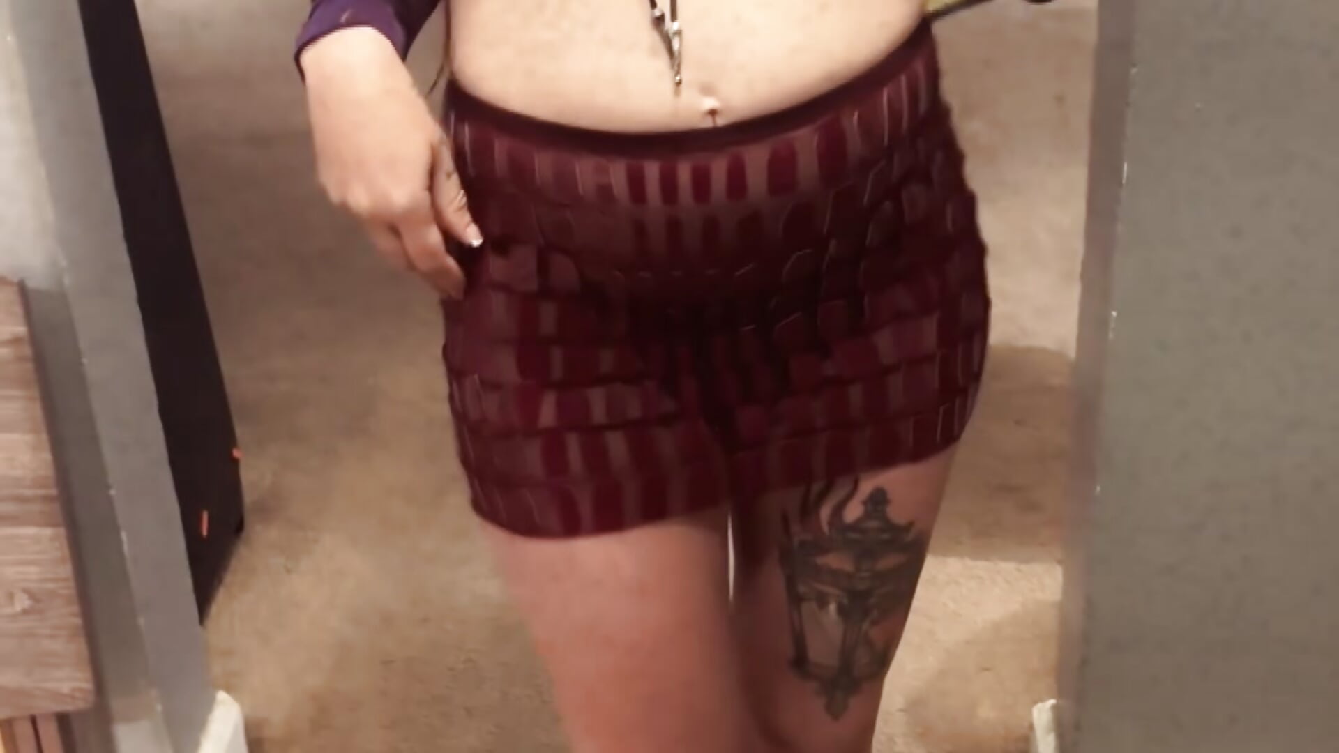 My sexy skirt - video by MysticDreams99 cam model