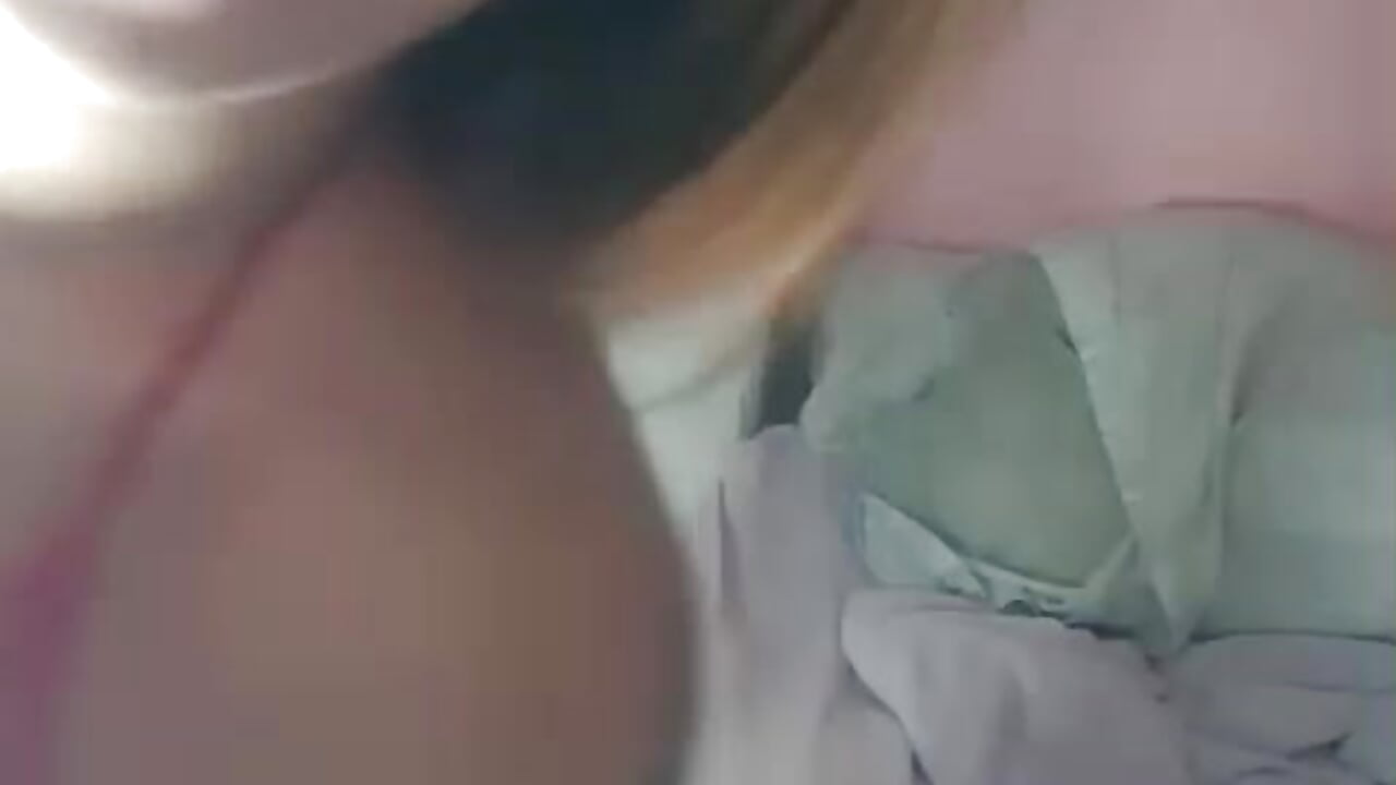 1000538281