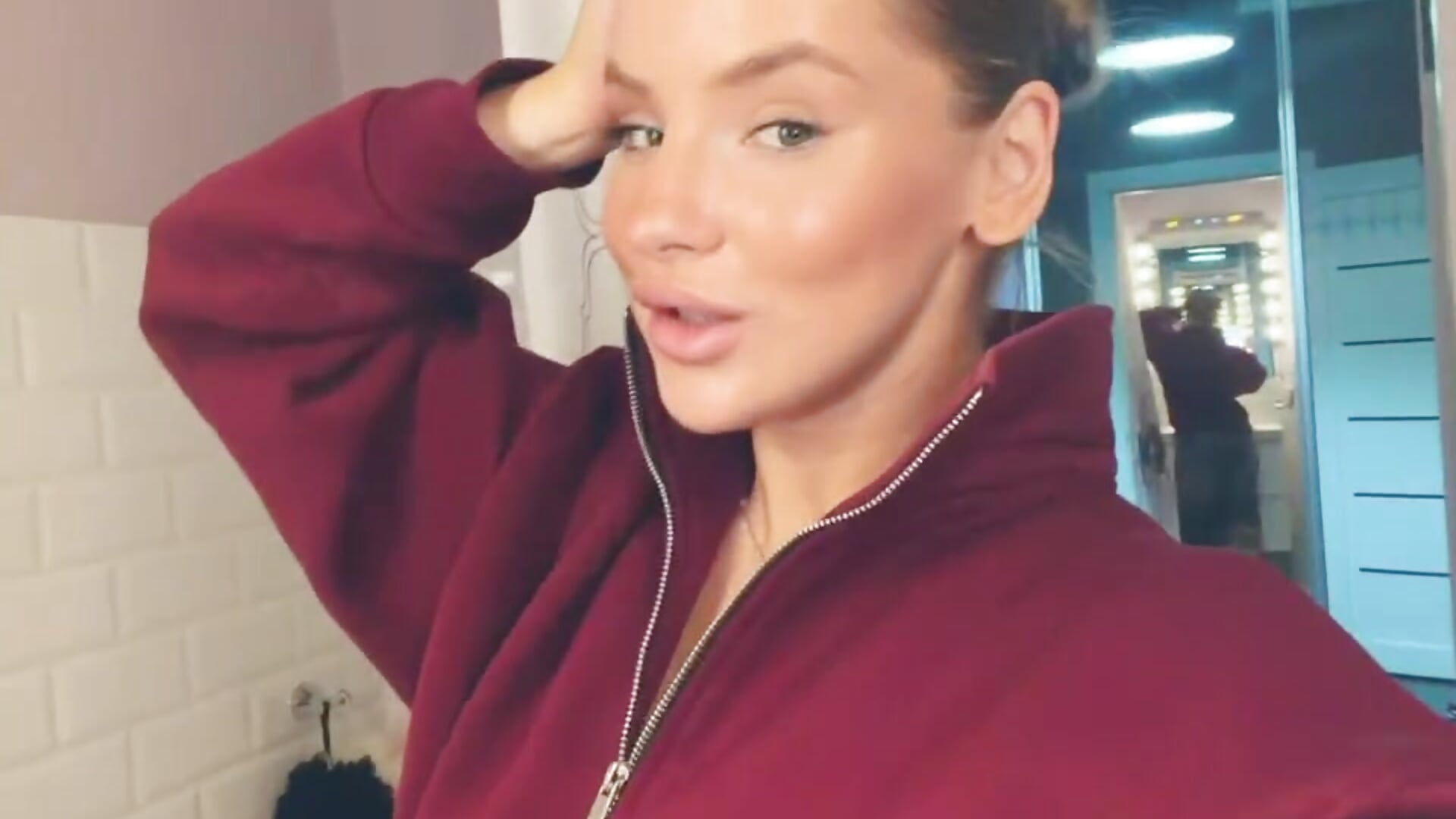 I'm making eyes at you - فيديو من Afinna_Brooks0 موديل الكام