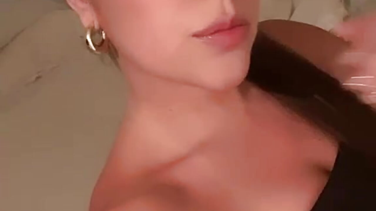 😇 - lexy_the_fox adlı kamera modelinin videosu