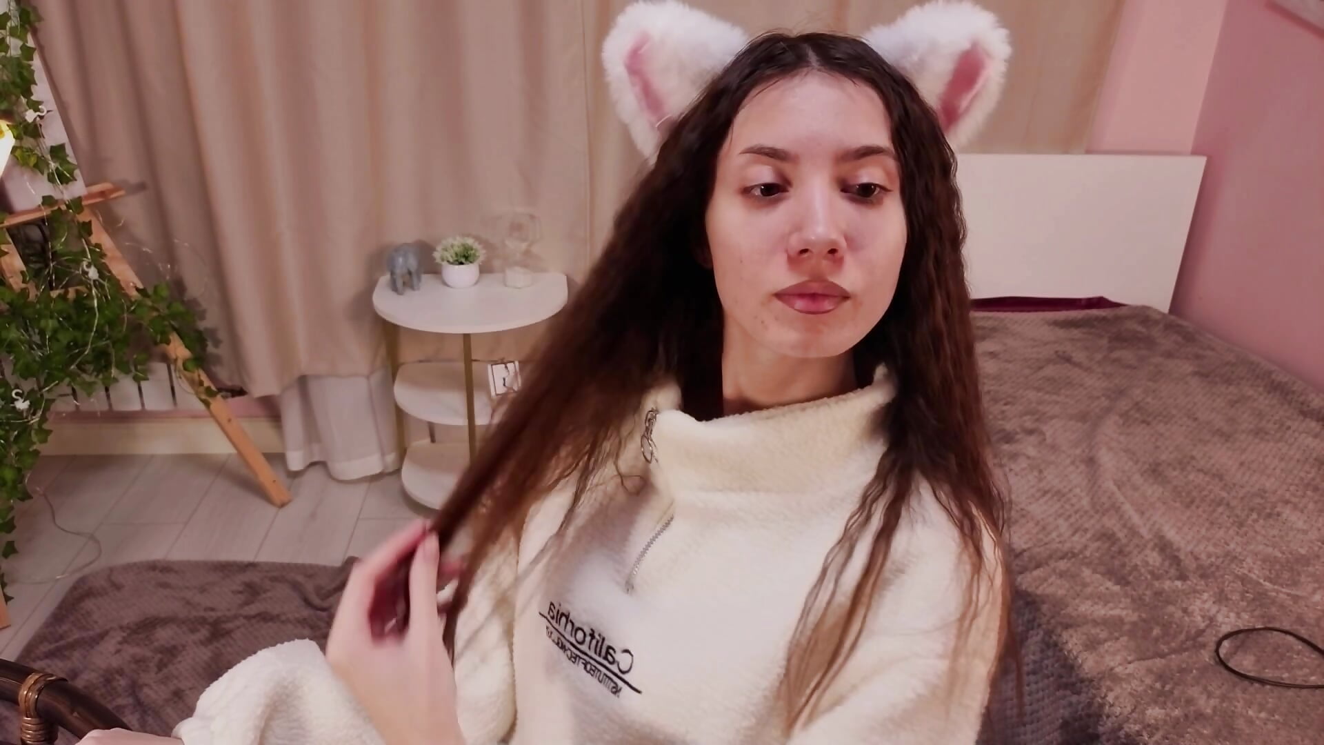 2026-10-26 12-01-33 - KristiAlejandrez adlı kamera modelinin videosu