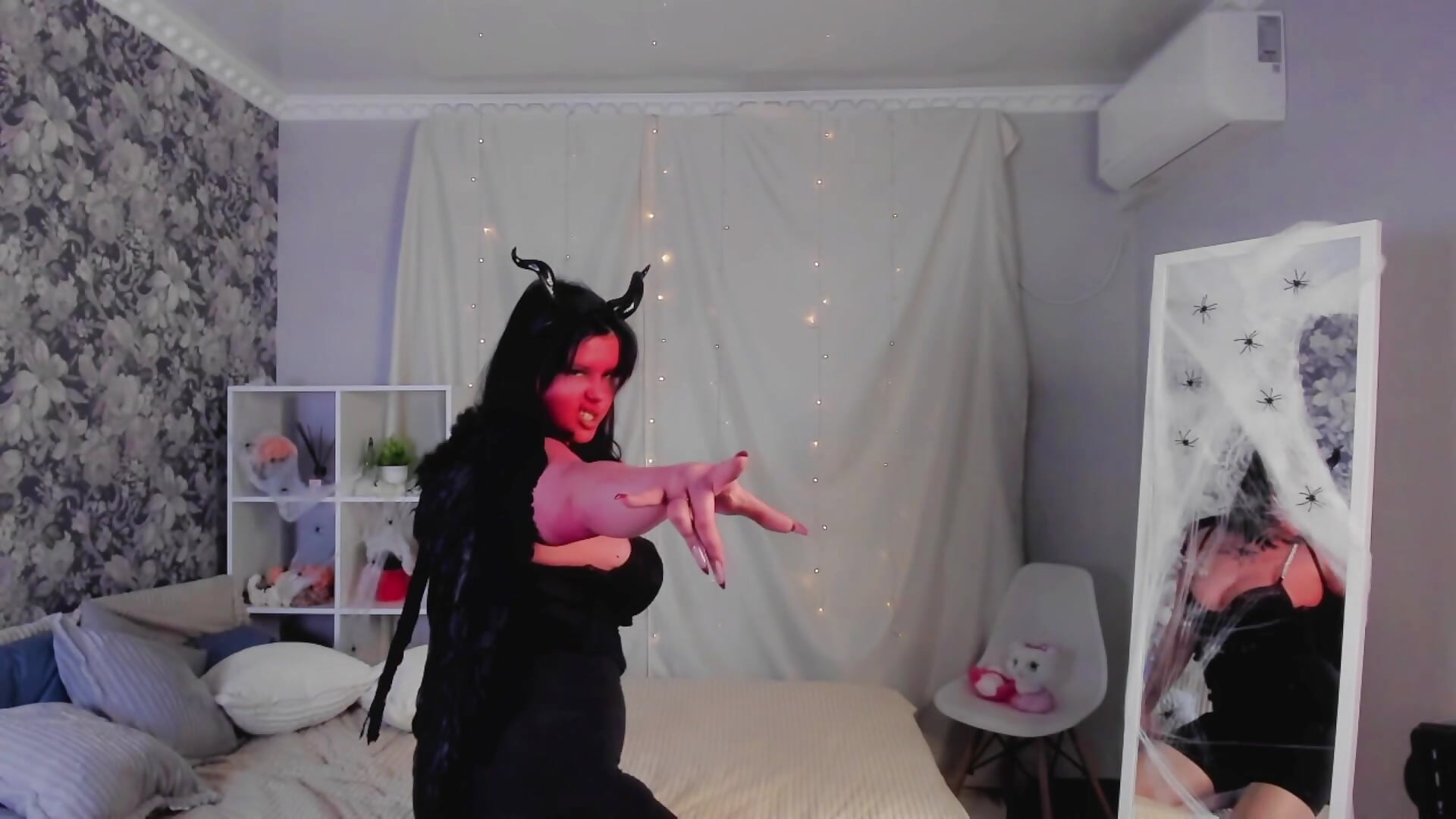 Happy Halloween 2026! - Stefa_Edelstein 캠 모델의 동영상
