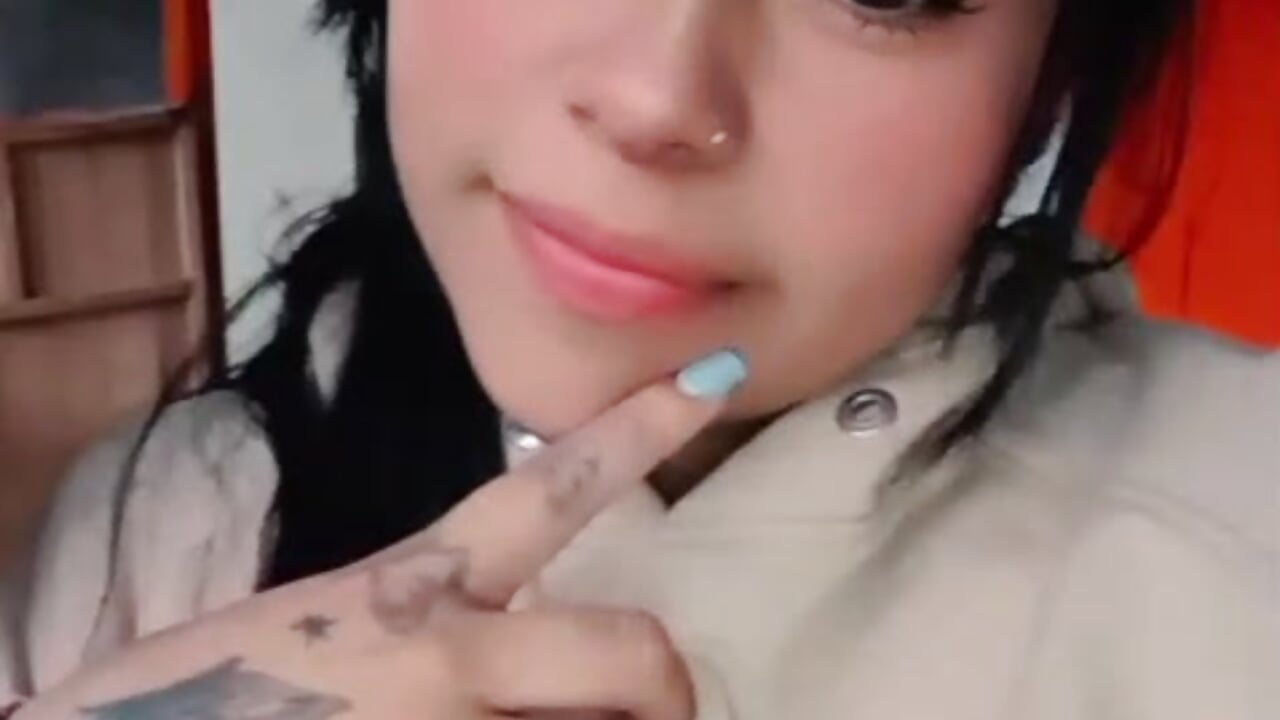 WhatsApp Video 2026-10-21 at 5,49,32 PM — filmik babylove235, modela(-lki) na kamerkach