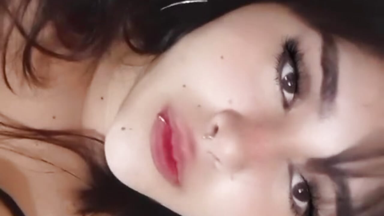 my beatiful face — filmik Chubby_doll_, modela(-lki) na kamerkach