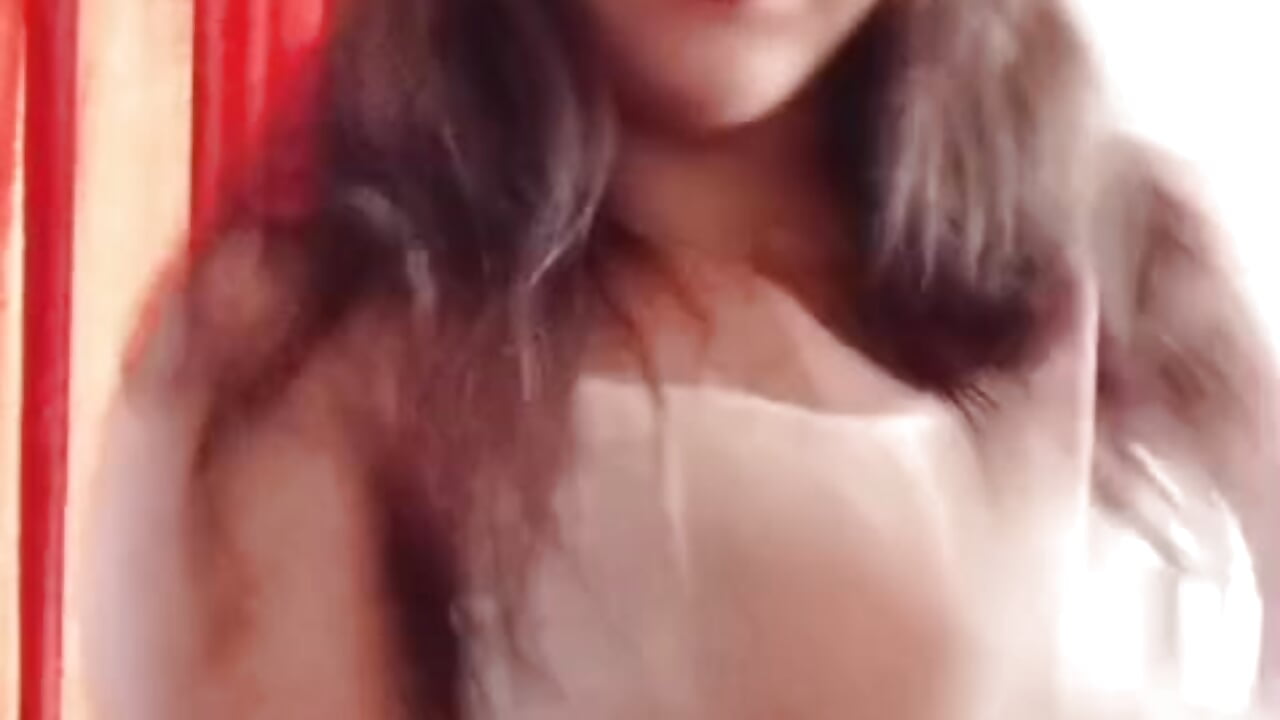 Dancing — filmik Chubby_doll_, modela(-lki) na kamerkach