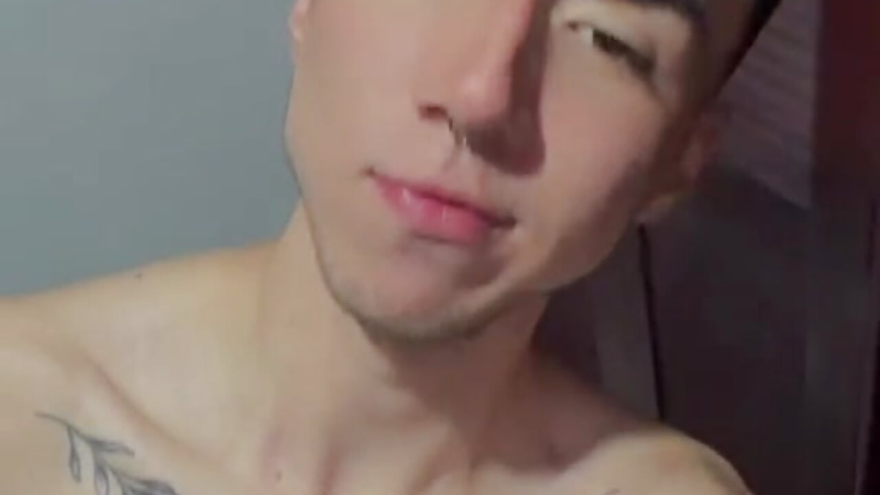 Me! - vídeo de la modelo de cam Enzo_Sinclair