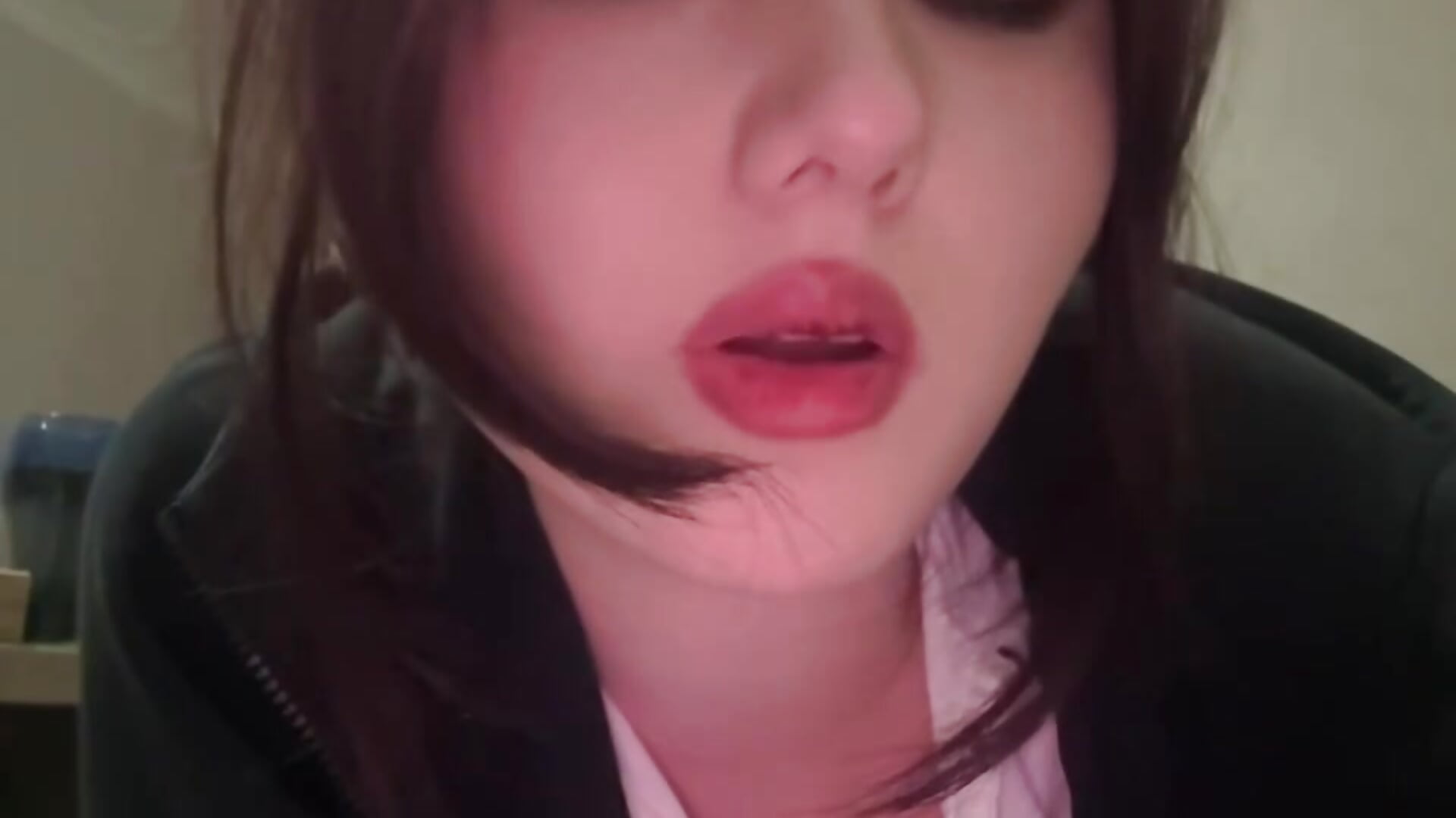 about me - video av ChelseaDarks cam-modell