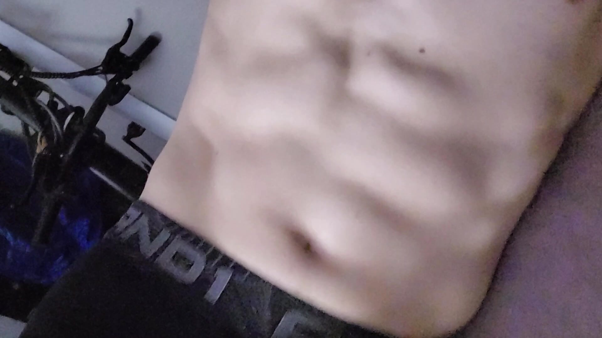 Just relaxing - ক্যাম মডেল billythrobbin-এর ভিডিও