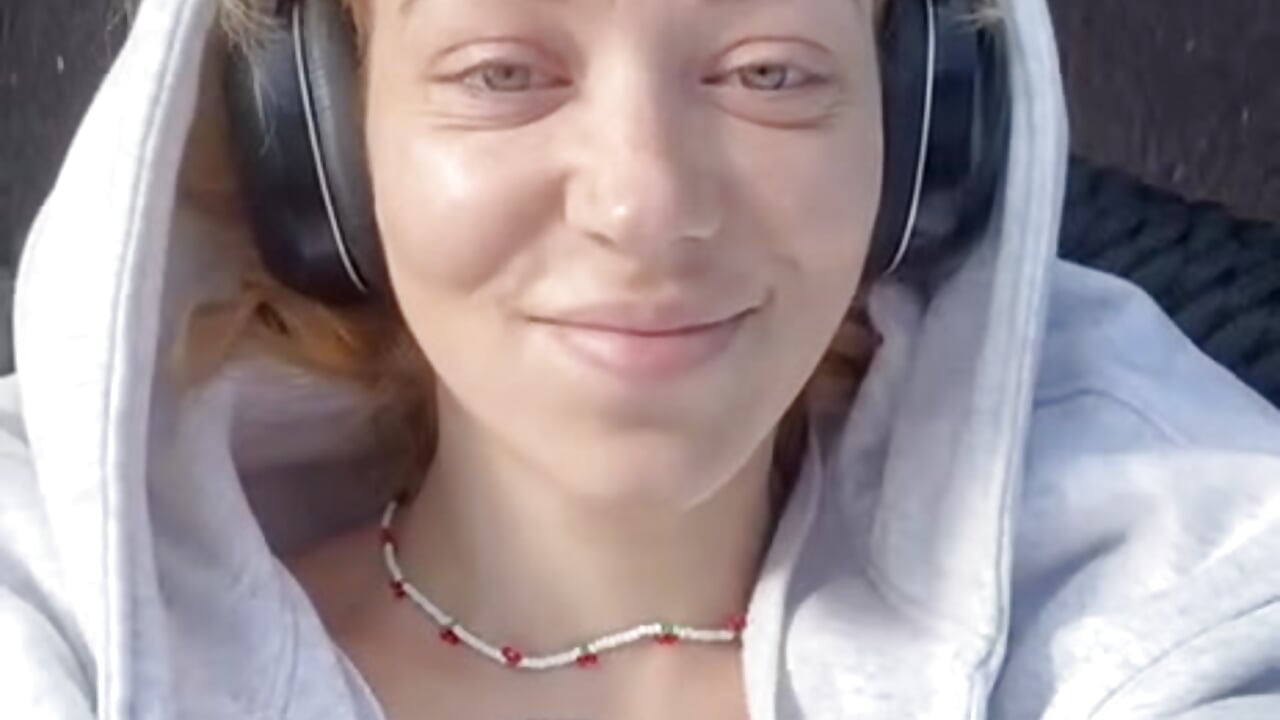 Resting – video od webkamerové modelky NikkiCollins