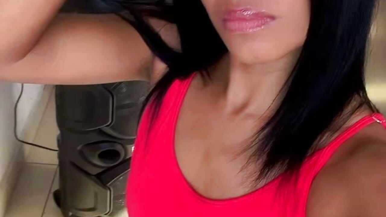 WhatsApp Video 2026-10-21 at 8,07,38 PM - video by Sweet_nina33 cam model