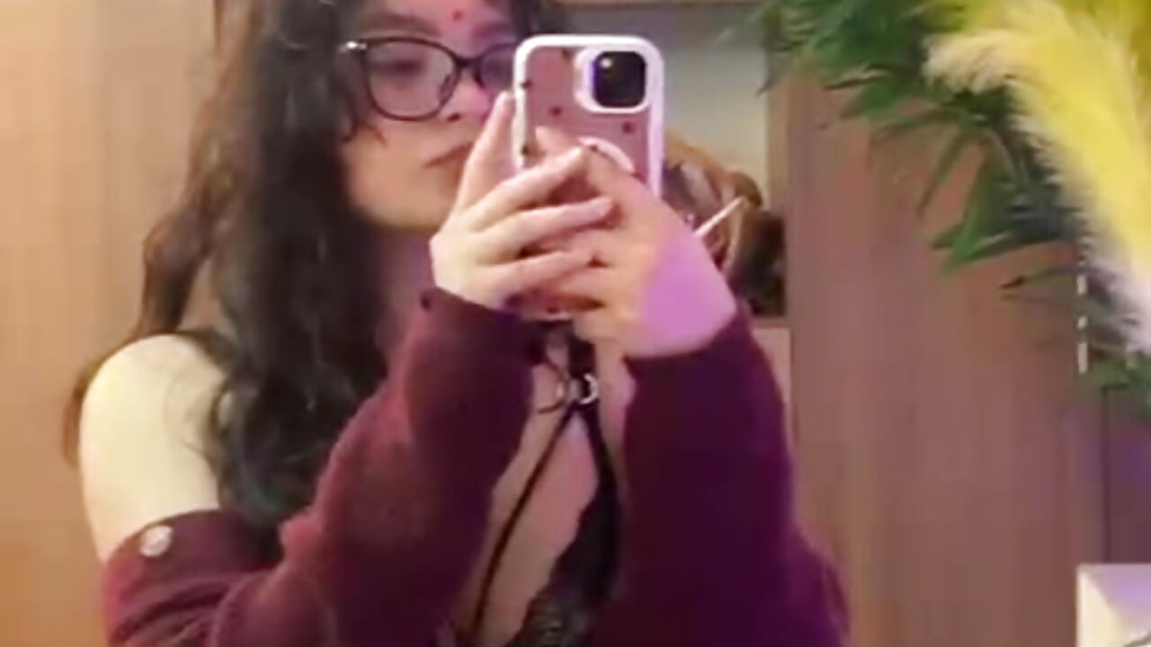 A gift fot u <3<3<3<3<3 - video by Violette_Vex cam model