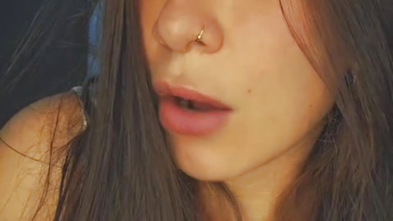 Me - vídeo de SweetlyMarried