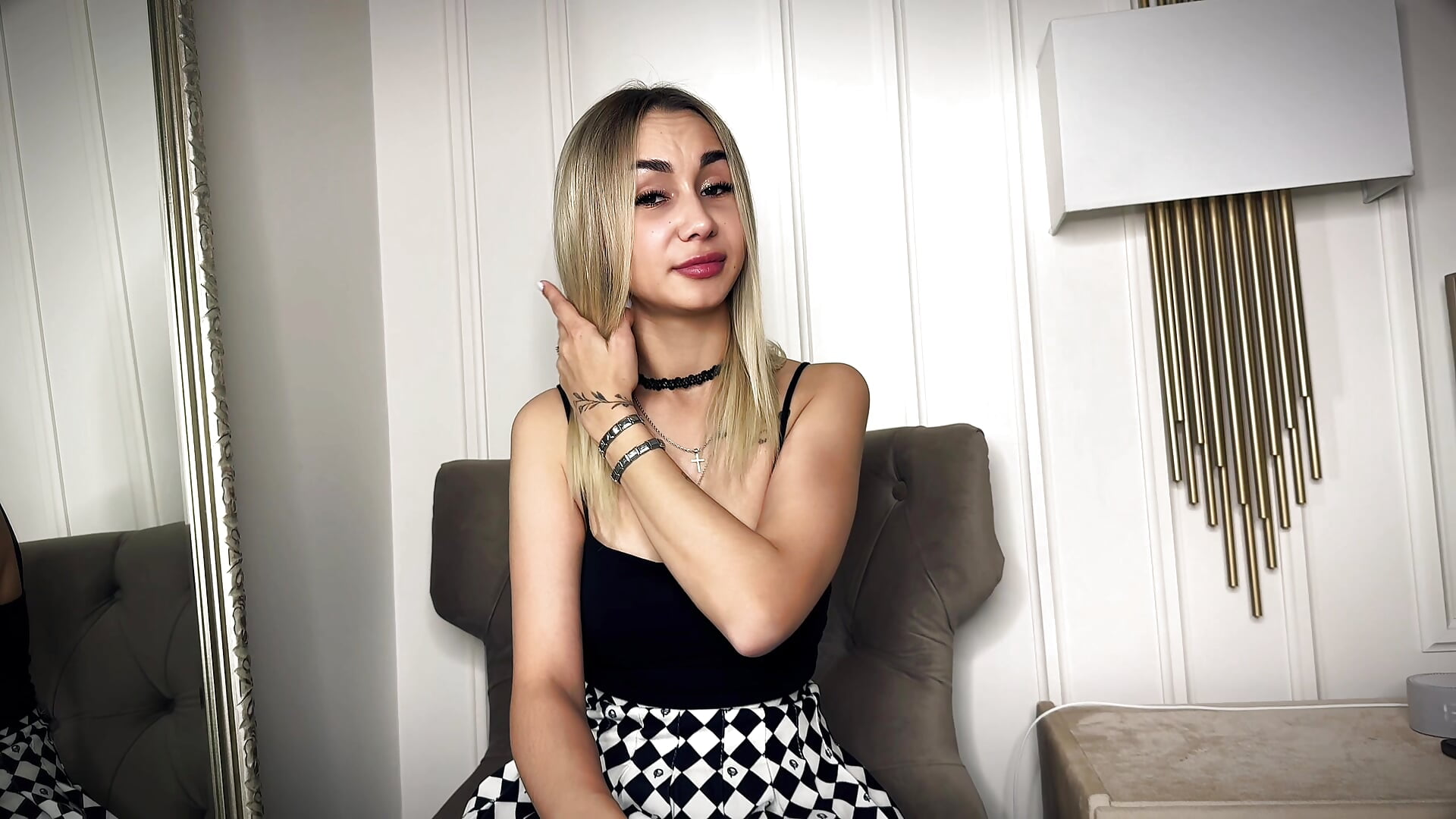 Cute - video by OliviaWeber cam model