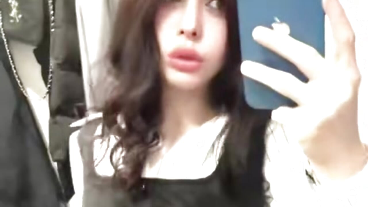 hello guys im Gerda - วิดีโอโดย HellaSkywalker