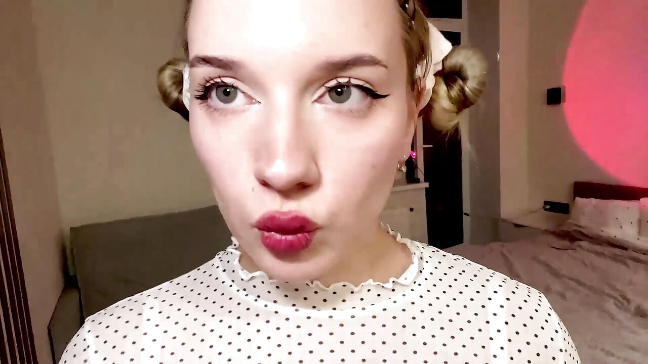 welcome – video od webkamerové modelky ShastaSamaniego