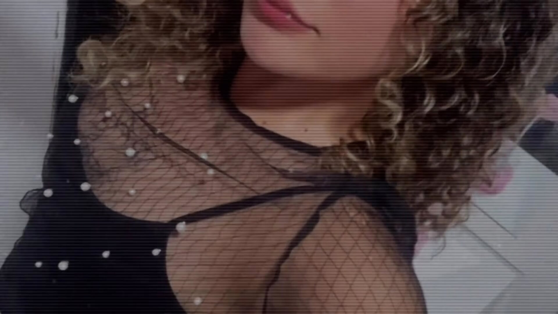 43645C87-23C1-47C3-BFD2-CCBB48434B92 - video của kittycurvy0