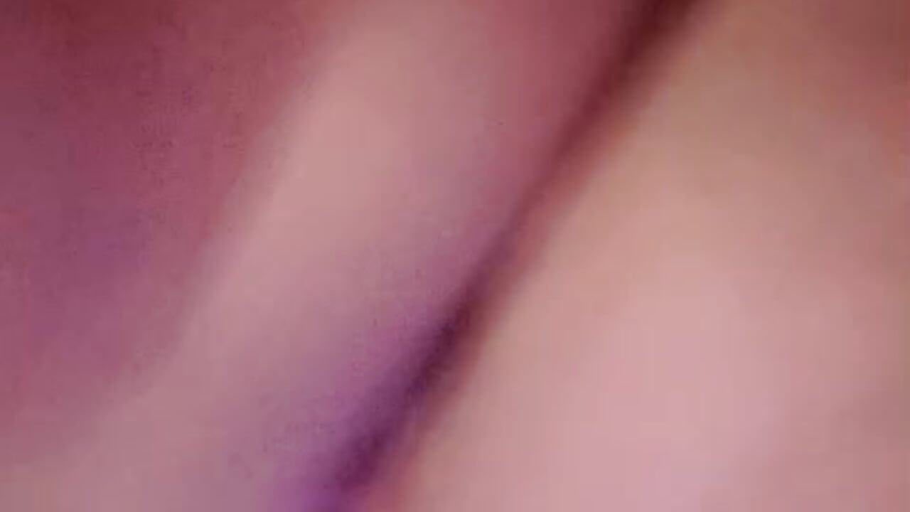 💜 I rub my pussy 💜