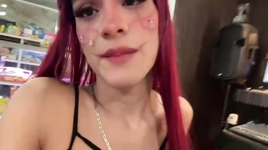 yoselin__evans - video di tendenza della modella di cam 7368