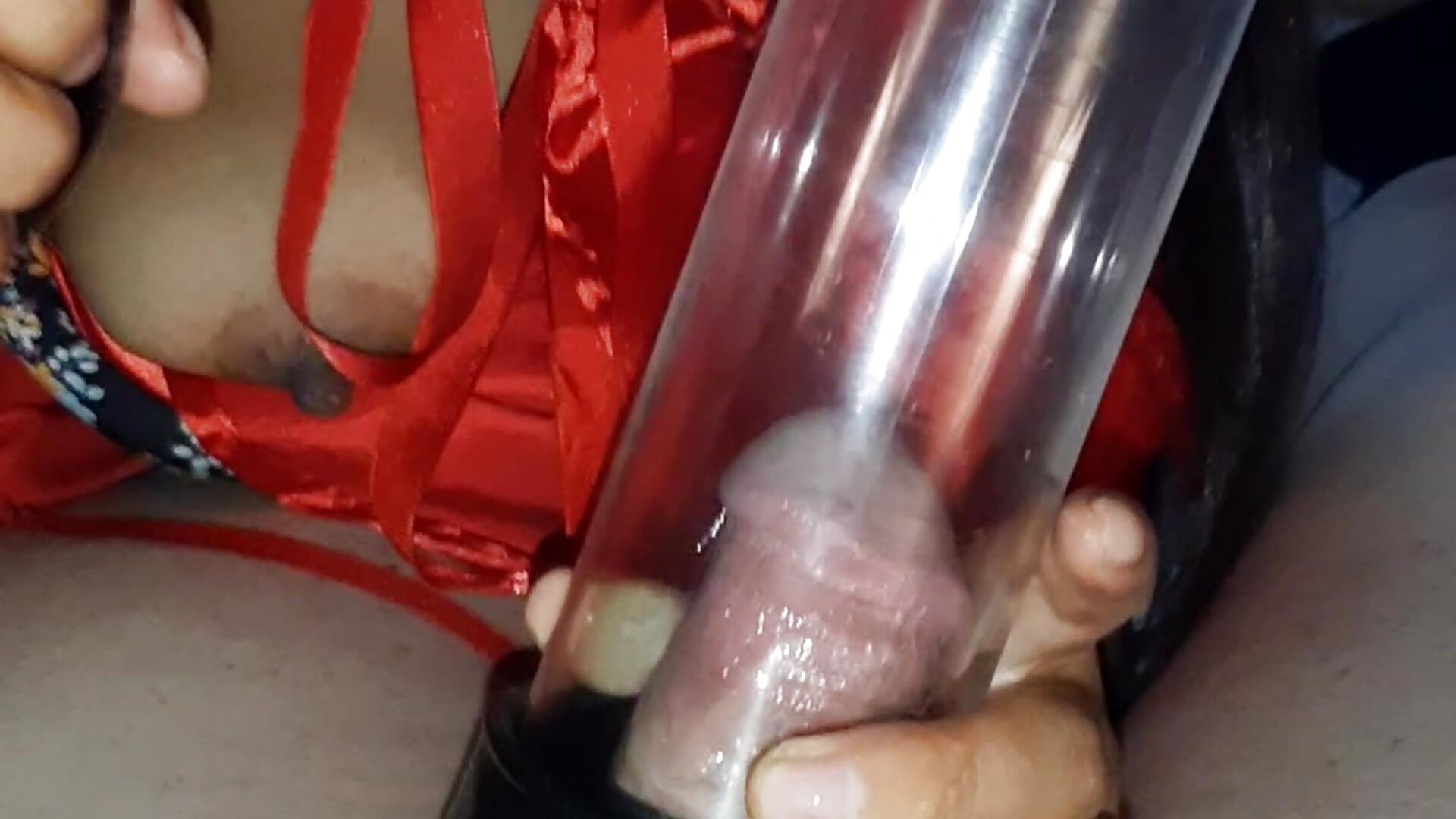 352 - video by erickvegas cam model