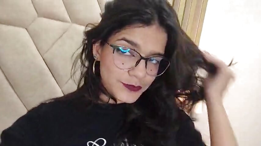 ❤️🖤 — filmik valeriekayy_, modela(-lki) na kamerkach